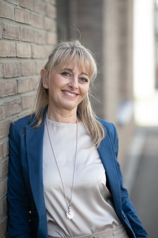 Profilbild von Claudia Bräker